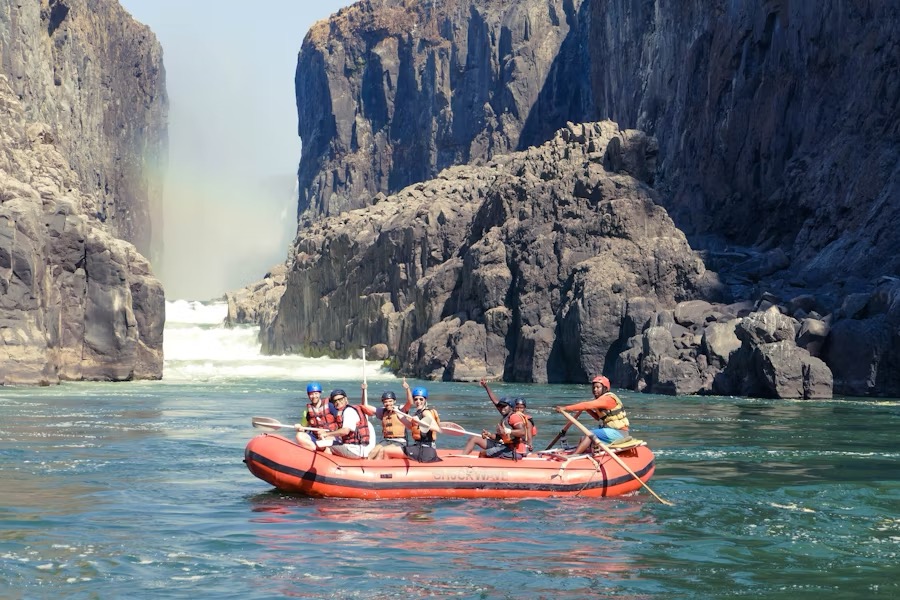 Rafting in the Grand Canyon - The Hallz Travel